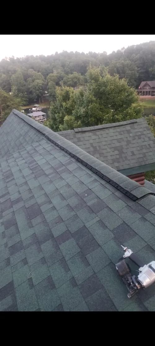 Mighty Dog Roofing of Huber Heights - Photo 4