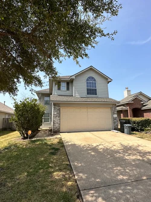 Mighty Dog Roofing of Southwest Houston - Photo 5