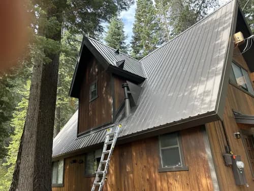 Mills Roofing - Photo 4