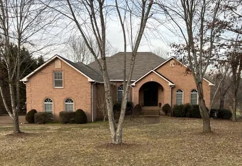 Mobley Brothers Roofing and Renovation - Photo 4