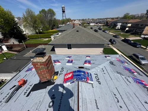 Monarch roofing&construction