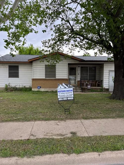 NextDoor Roofing - Photo 3