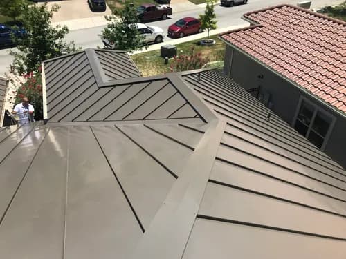 OakTree Management Group LLC - Photo 1