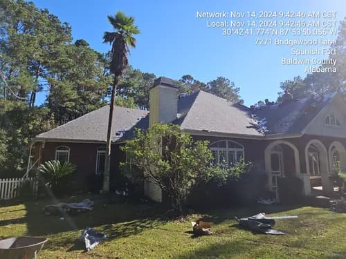 P k Roofing & Seamless Gutters - Photo 1