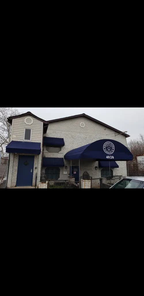 Panda Exteriors - Photo 5