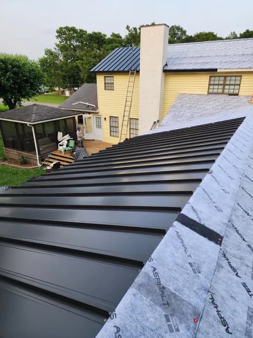 Perdomo Roofing Corp - Photo 2