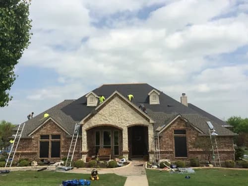 Platform Construction & Roofing - Photo 1