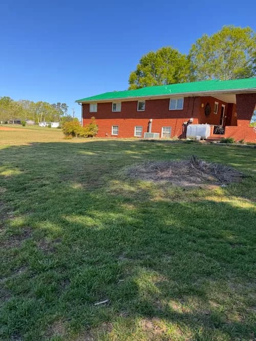 Pro Roofing and Exteriors LLC - Photo 4