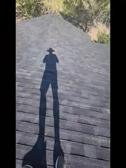 Raze Roofs - Photo 4