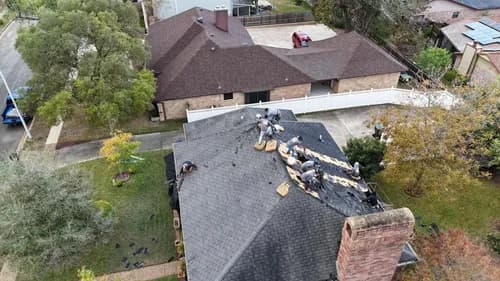 Raze Roofs - Photo 1