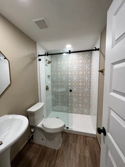 Redline Roofing - Photo 2