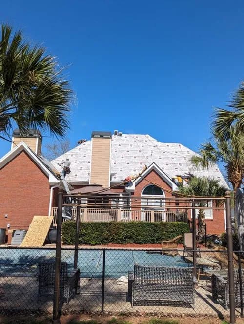 Revive Roofing Team - Photo 2