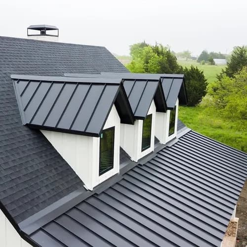 Riot Roofing - Photo 4