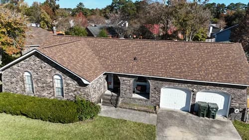 Riot Roofing - Photo 3