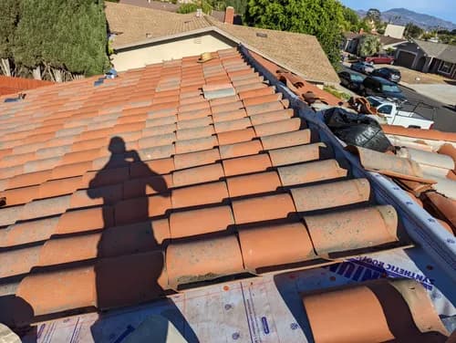 Rise Up Roofing and Construction Inc - Photo 5