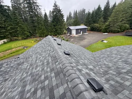 River City Roofing Portland - Photo 1
