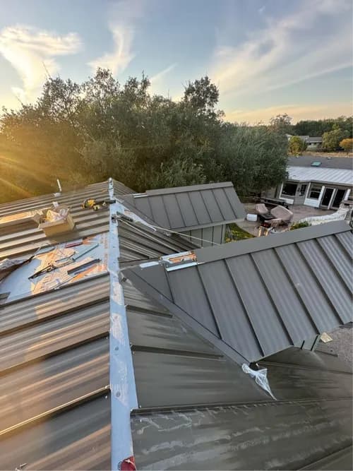 River Ranch Roofing And Construction - Photo 1