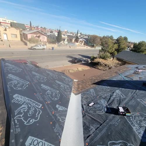 RJ'S ROOFING & CONSTRUCTION INC