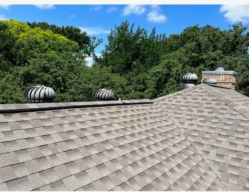 Roderick Roofing - Photo 4