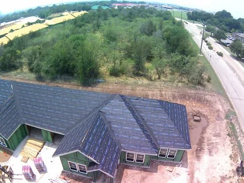 Rodriguez Roofing and Home Improvement Services - Photo 1