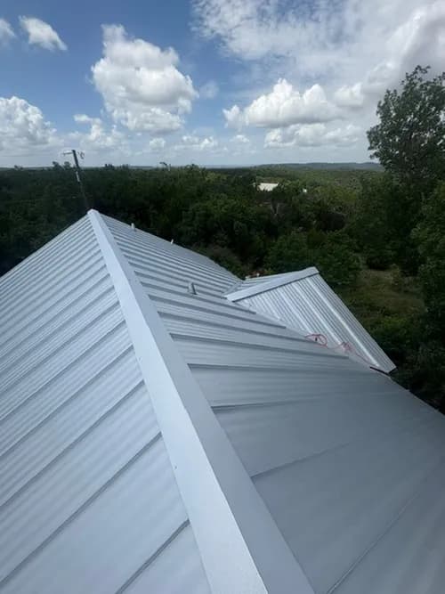 Roof Repair and Leak Experts - Photo 2