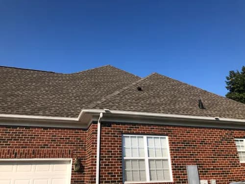 Roofing And Siding Repair Tech LLC. - Photo 2