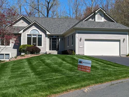 Roofing Contractor of Newington - Photo 3