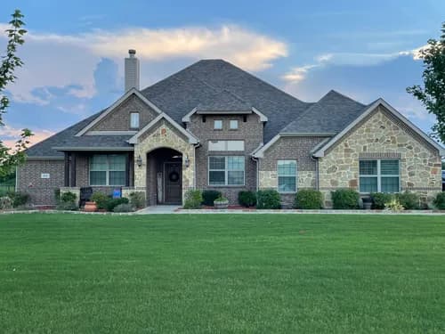 Roofing & Restoration of North Texas - Photo 1