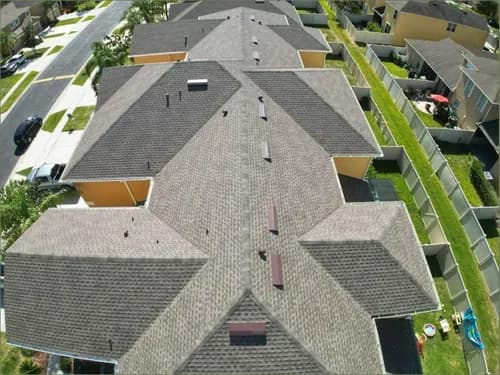 Roofing Specialists Montebello - Photo 2