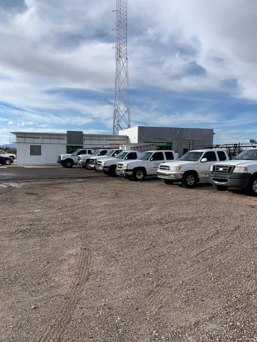 Roofs R Us - Photo 4