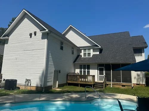 Rumble Bee Roofing and Gutters - Photo 5