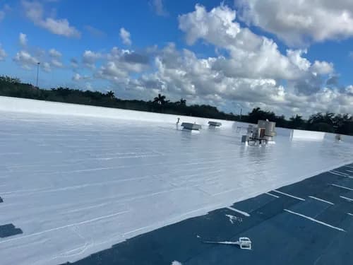 RWB PRO ROOFING - Photo 3