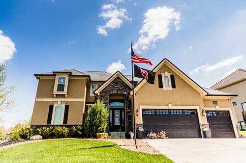 Shamrock Roofing and Construction Lawrence