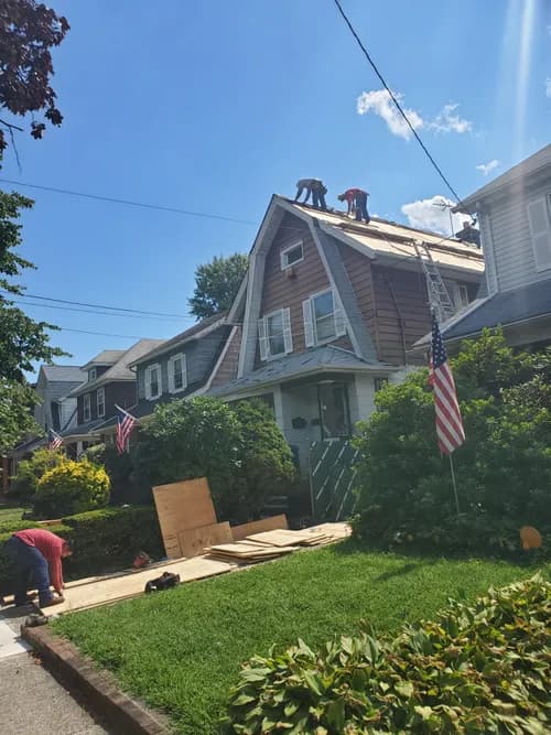 Side by Side Roofing & Siding Contractors - Photo 2