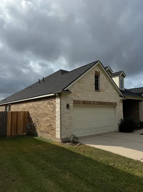 Silver Ridge Roofing & Construction - Photo 2