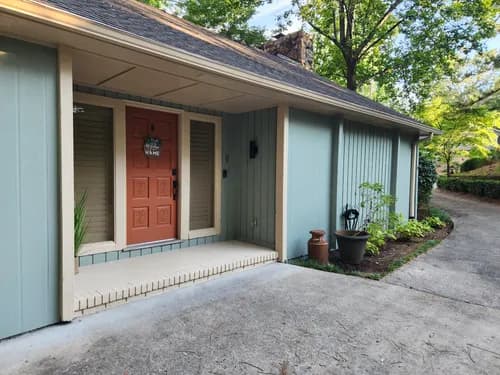 Skyline Roofing and Exteriors - Photo 4