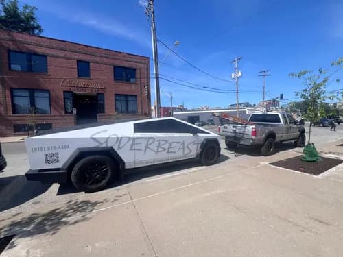 Soderburg Roofing & Contracting - Photo 3