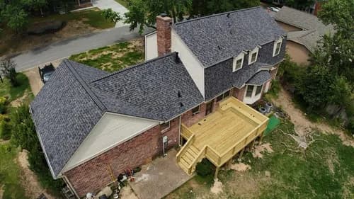 Southern Roofing and Renovations - Photo 1