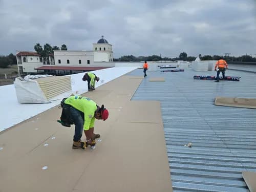 SR Roofing Construction LLC - Photo 1