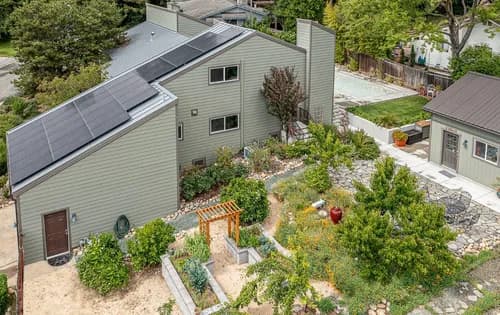 Straight Line Roofing and Construction - Photo 1