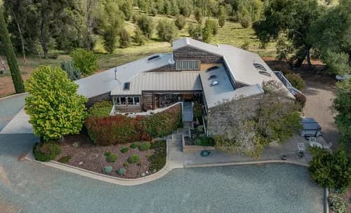 Straight Line Roofing and Construction - Photo 3