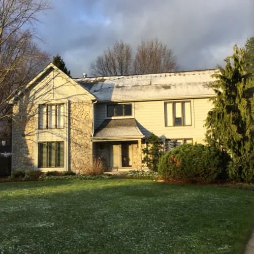 Straightline Siding Roofing - Photo 1