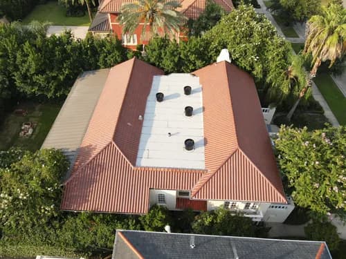 Summit Construction & Exteriors