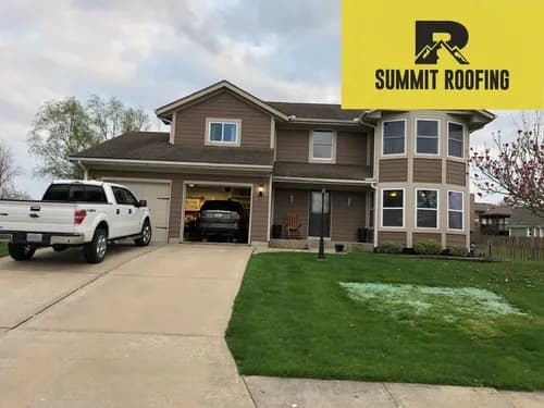 Summit Roofing - Photo 4