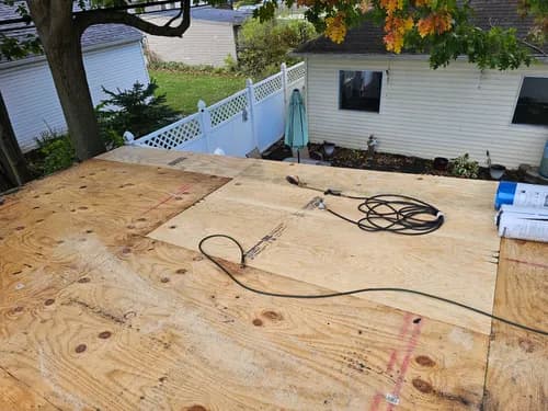 Sumy Roofing - Photo 3