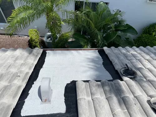 Super Roofers of Florida LLC - Photo 3