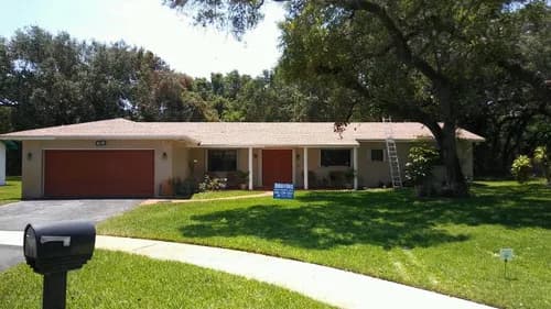 Supreme Roofing and Construction, Inc. - Photo 1