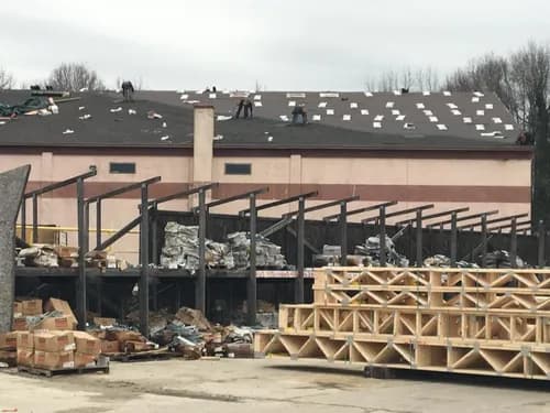 T A Hughes lll Roofing Siding Windows - Photo 4