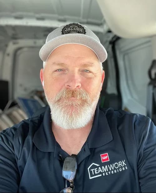 Teamwork Exteriors - Photo 1