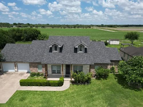 Texas Platinum Roofing & Restoration - Photo 4